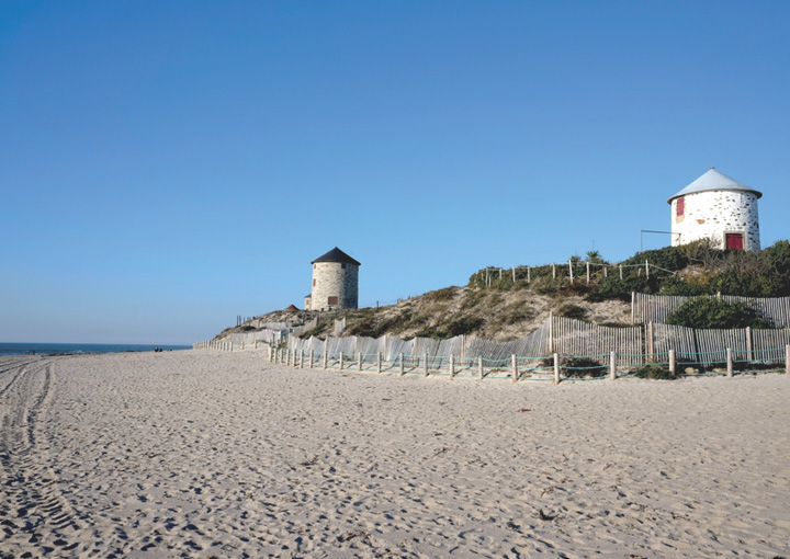 PRAIA DA APÚLIA