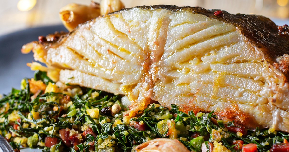 Lombos De Bacalhau Com Caldo Verde Chouriço E Broa Lombos De Bacalhau Com Caldo Verde Chouriço E Broa