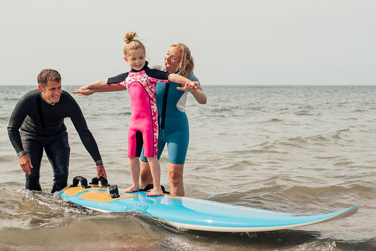 SEM ESCOLA, MAS COM AULAS
