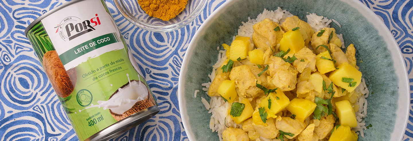 Imagem Caril de frango com arroz de coco