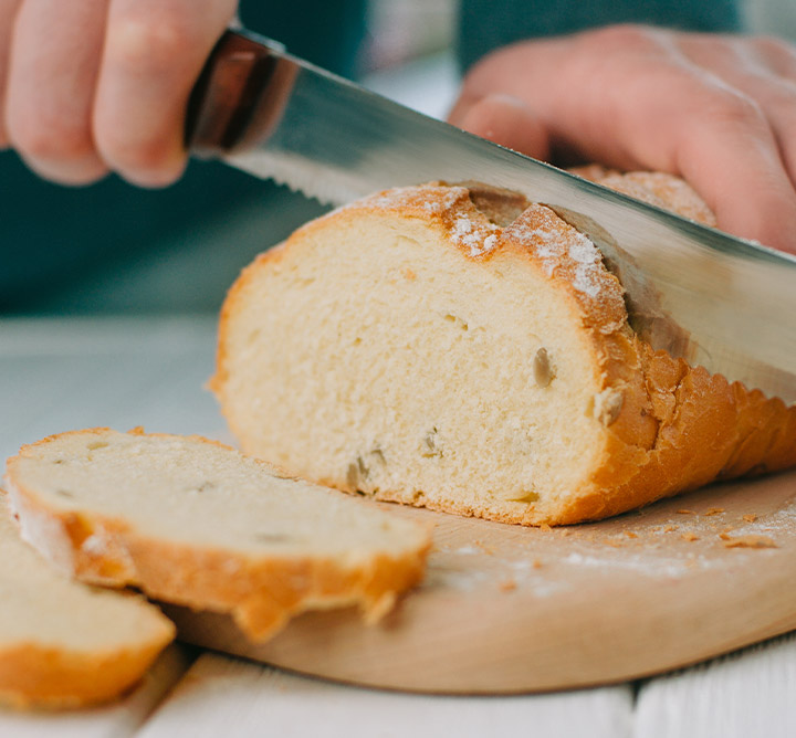 Tabuleiro com pimentos e batatas