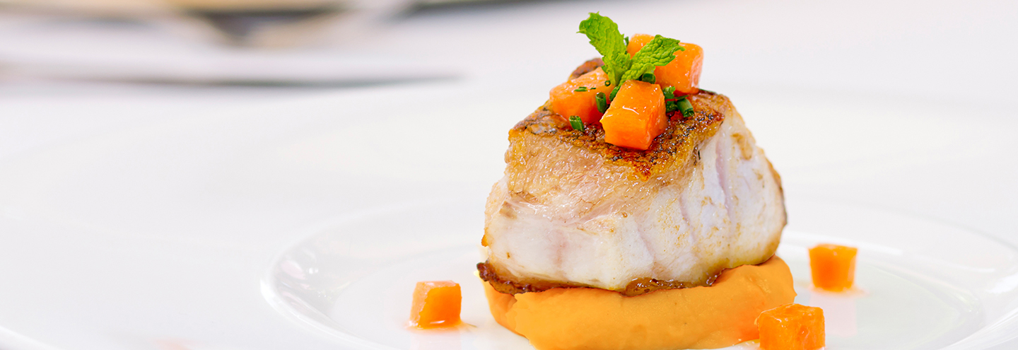 Imagem Corvina com batata doce, abóbora e gengibre