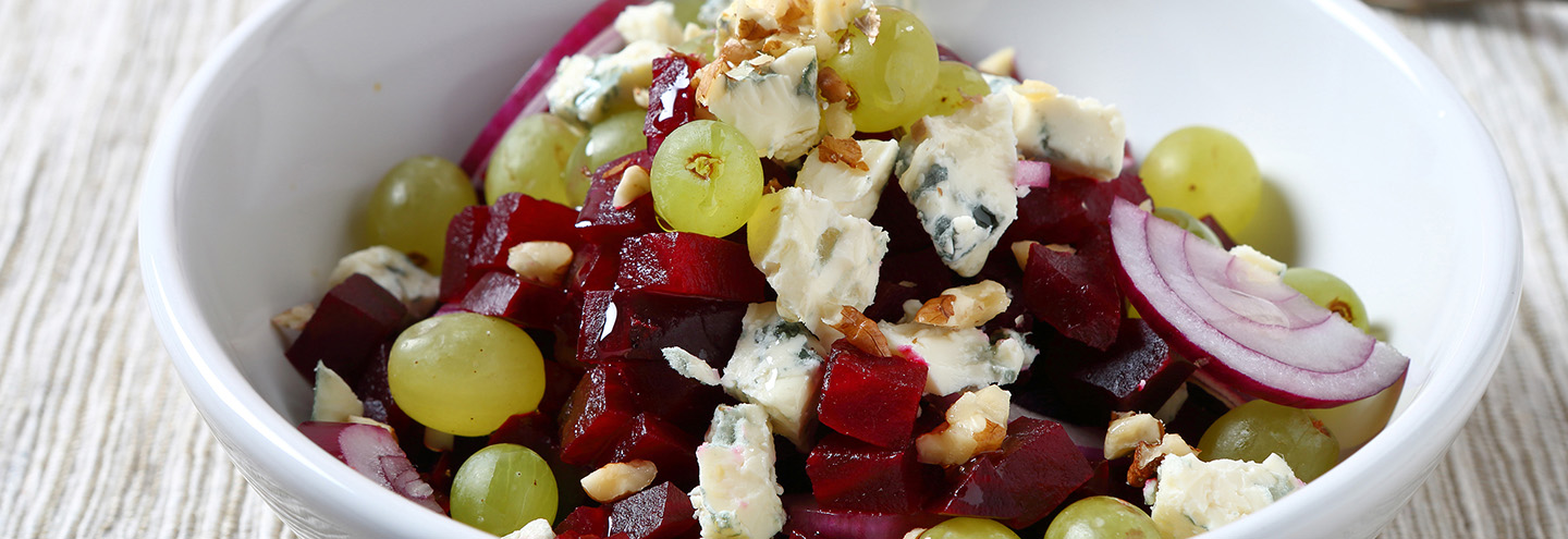 Imagem Salada de uvas, beterraba e requeijão