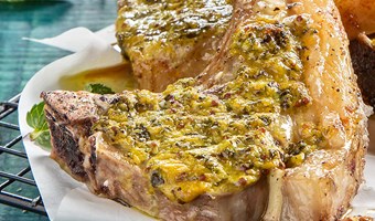 Imagem COSTELETAS DE BORREGO COM MOLHO DE HORTELA