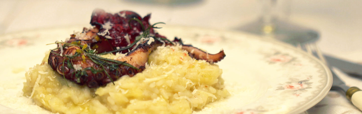 Imagem POLVO COM RISOTTO DE BETERRABA